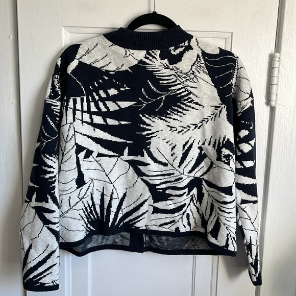 Madewell Broadway Cardigan Sweater in Tropical Vacation - Picture 8 of 10